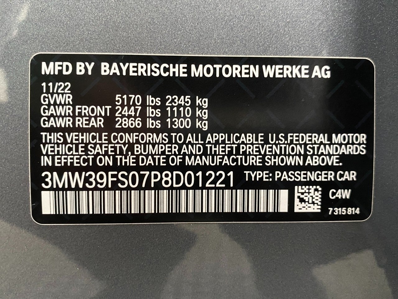 2023 BMW 330e xDrive 330e xDrive Plug-In Hybrid